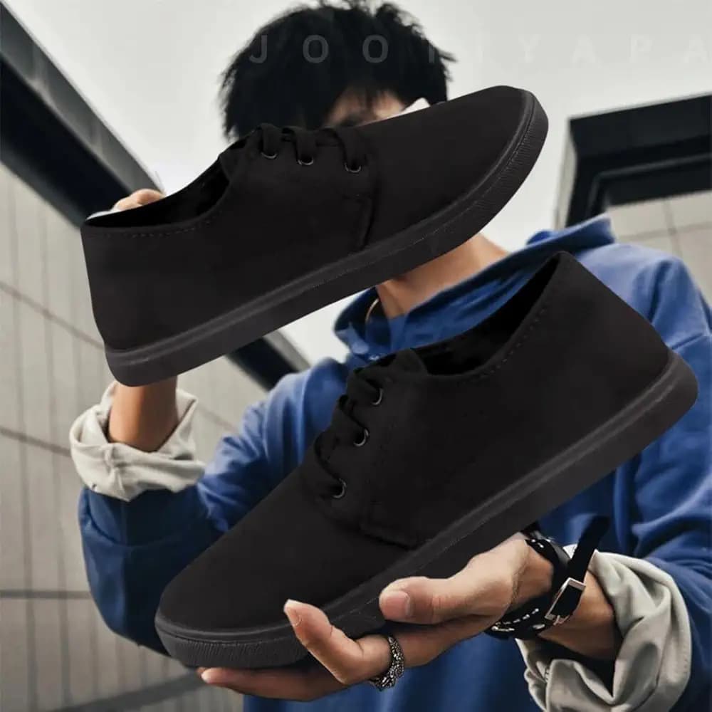 Trending Canvas Shoes for Men | Men's Casual Shoes (Black)